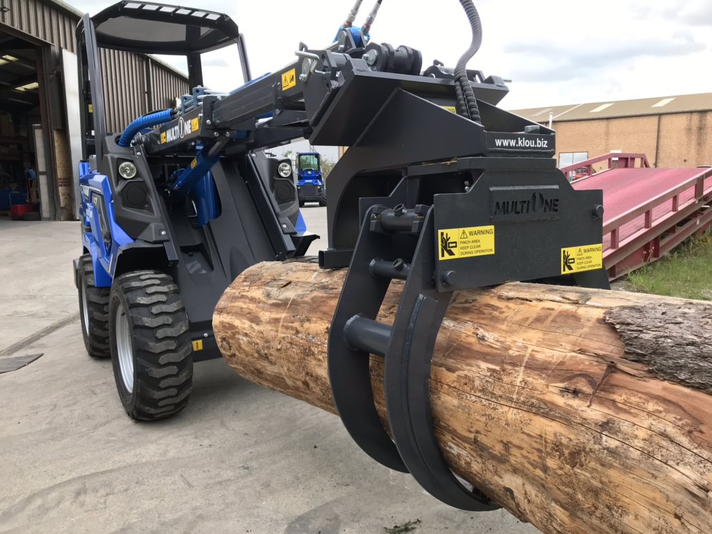 MultioneUk's tweet image. It’s not Carlsberg, but it’s probably the best Log Grab for a Loader ‘in the world’!
It’s been a long time coming, but our new Grab is awesome!
#loggrab #loghandling