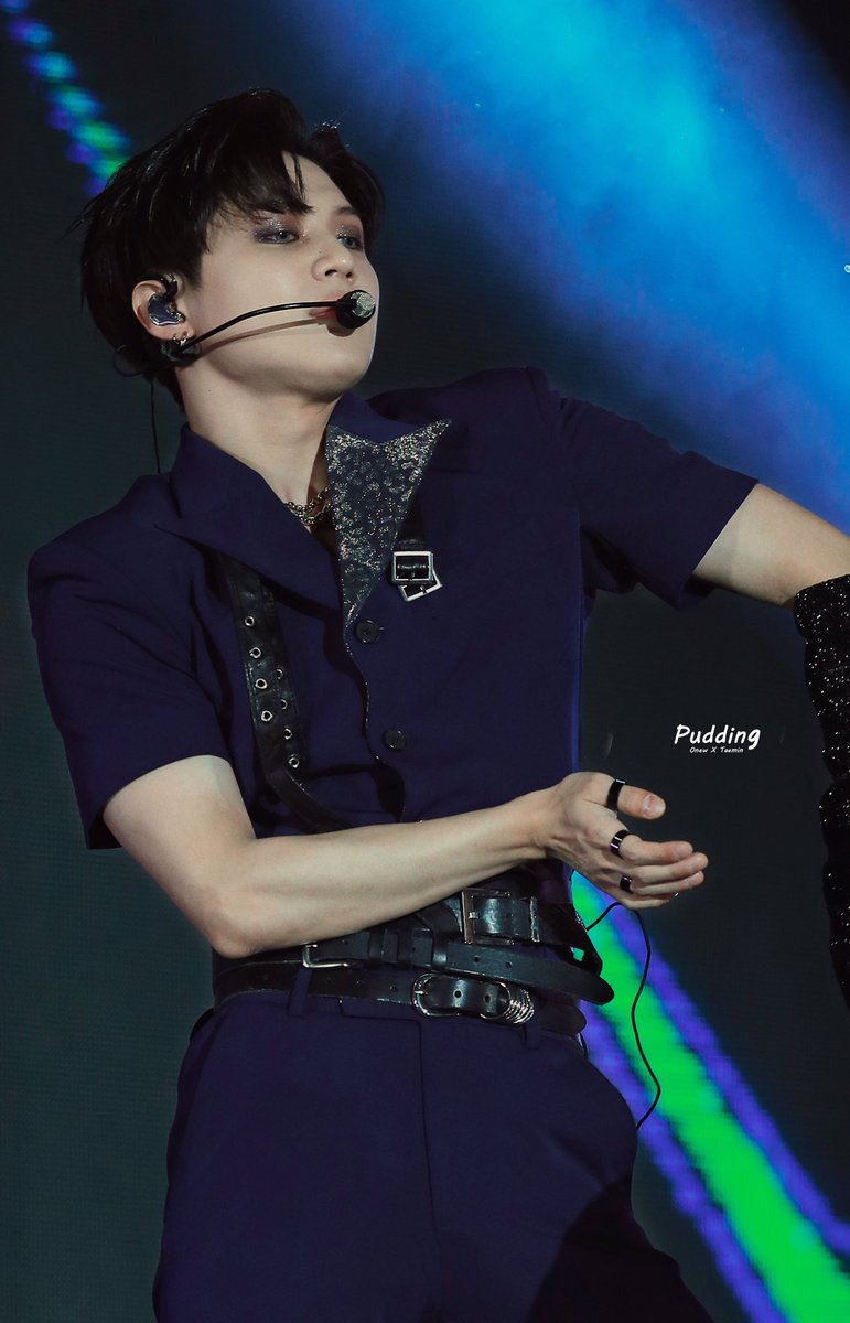 puddingontaem's tweet photo. 190518 드림콘서트 HD 
#TAEMIN #태민 
예술이다👏🏻 https://t.co/VEXEKUqoei