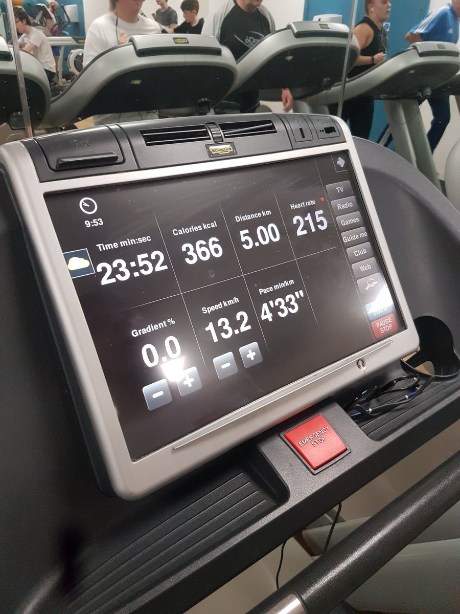 Well done Harvey running 5k in sub 25 minutes in his PE lesson. Thanks <a href="/jackshoremma/">Jack 'Tank' Shore</a> for the challenge!!