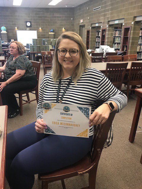 DrJJSully's tweet photo. Check out the newest #CertifySPS #TechGuru @teacherica3 Thank you for your learning and your leadership! @PhelpsCenter #ignitesps https://t.co/OaNfsvtUWS