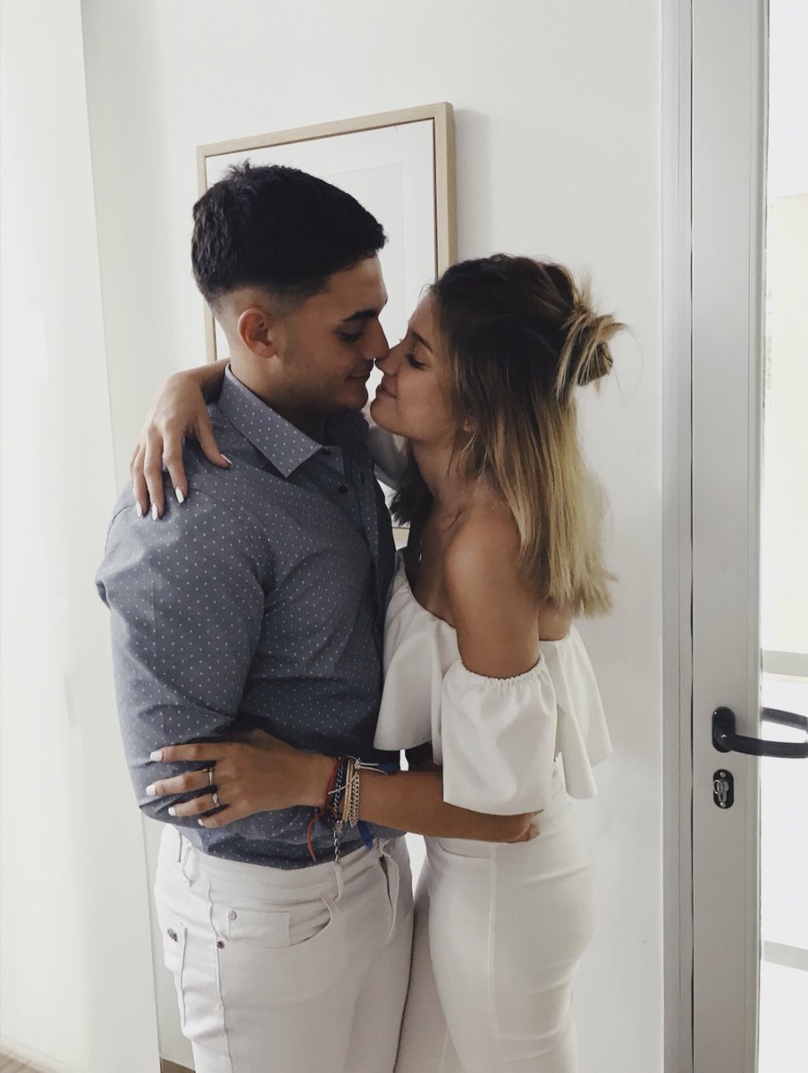 guadajordanes's tweet photo. Siempre🤞🏻💫 https://t.co/wZNVEWDVBt