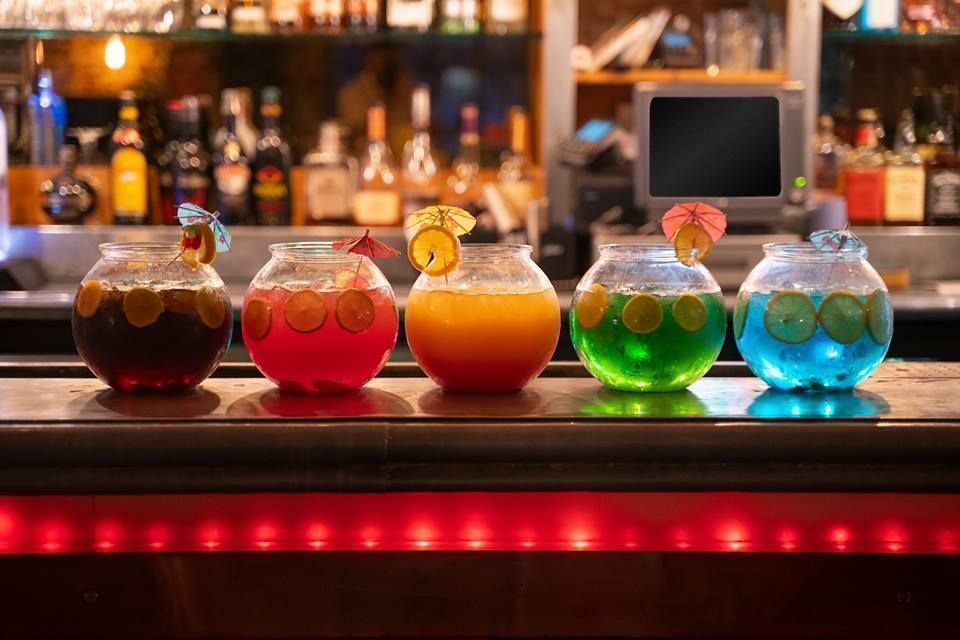 Welcome the new Source Bar FISH BOWLS, from £6 each or you can buy two for £10 ☀️🍹🍾

✪PINK LADY✪
✪BLUE LAGOON✪
✪POISONED APPLE✪
✪DR.PEPPER✪
✪TEQUILA SUNRISE✪

The new FISH BOWLS can only be purchased on a FRIDAY, so get down tonight and try them out!