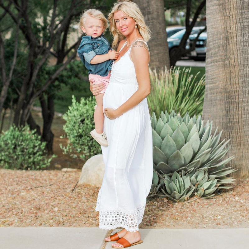 MotherhoodMat's tweet photo. How adorable is @Candystubbs07 with her little babe?! Click to shop her look! π https://t.co/lj9CnvDh6o
#motherhood #maternitystyle #maternitydress #ltkbump https://t.co/tD7pDmKMJp