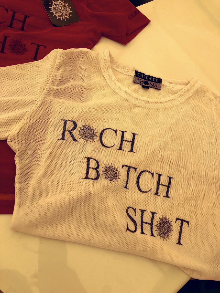 Shopoddities tweet media