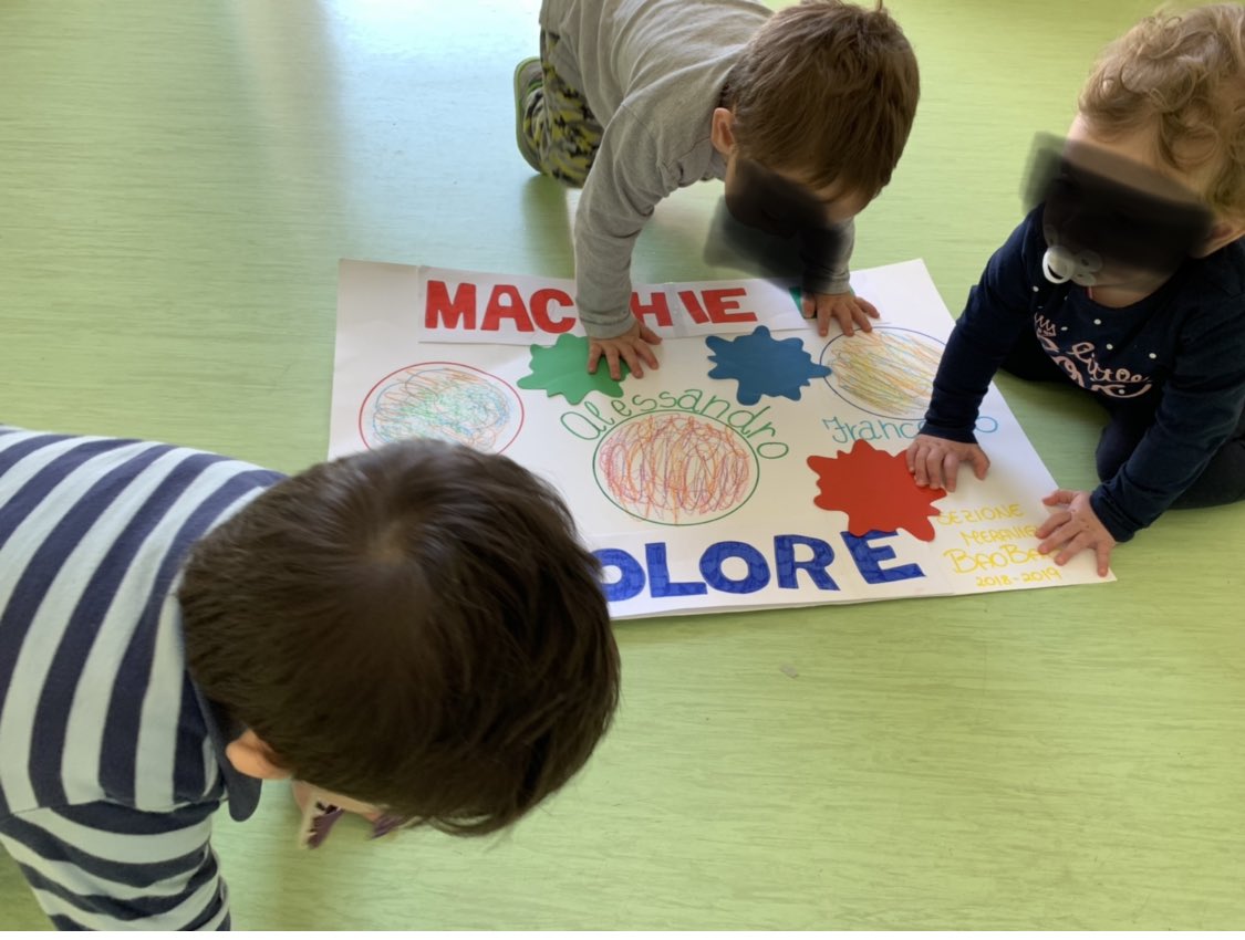 ellamary2006's tweet image. #colori #macchiedicolore #asilonido #asilonidoarcobaleno #sezionemeravigliosiBaobab #divertimento #soddisfazioni