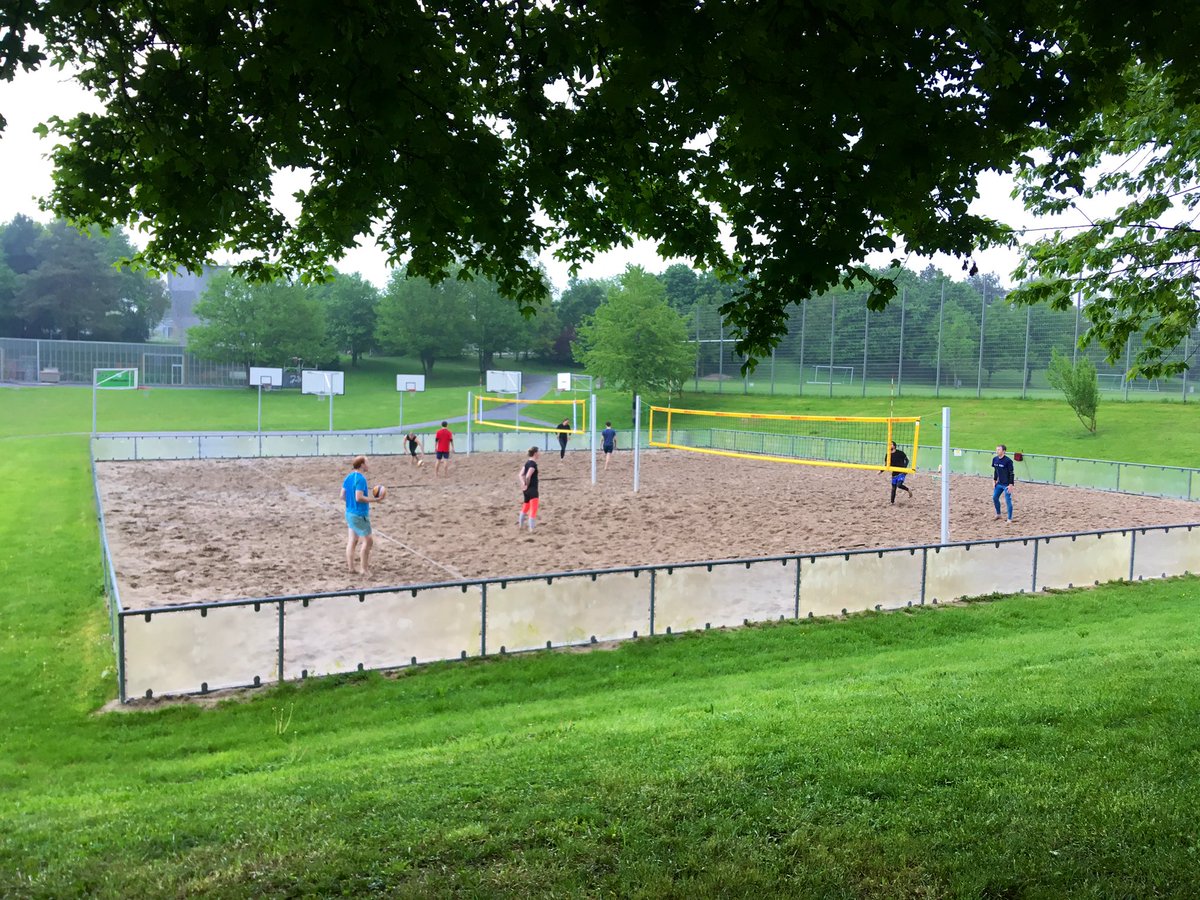 MayaEbeling's tweet image. #beachvolleyball is the perfect #afterworkworkout 
And also there is no bad weather 😉🌧 it‘s only rain