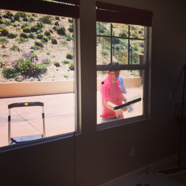 fishwindowclean's tweet photo. Struggling to finish up #springcleaning before #summer officially hits? Maybe it's time to call in the pros. 📞 https://t.co/j1y7bwd6mP #FishWindowCleaning https://t.co/LFszj2ZF4u