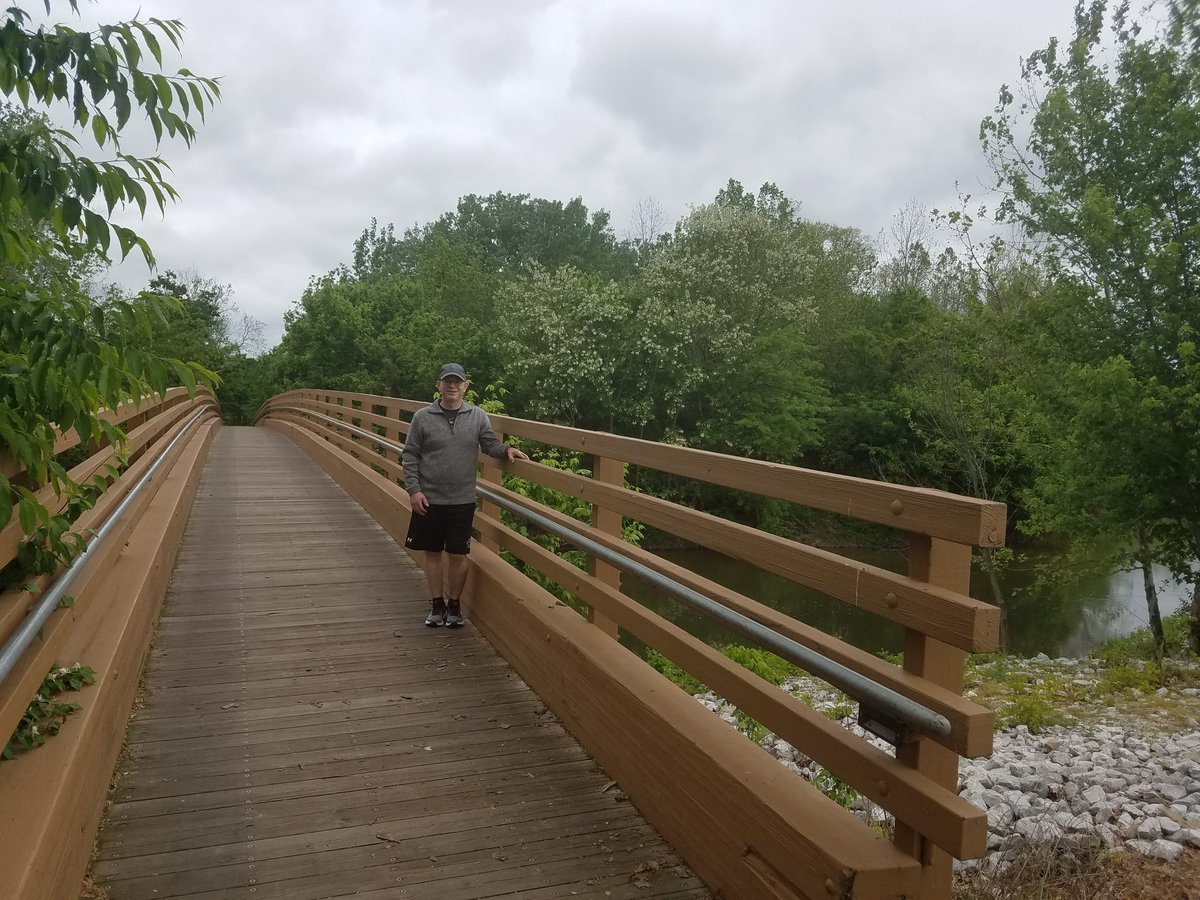 drschaumleffel's tweet photo. Some call it #worklifebalance, others call it #worklifeintegration, I call it #practicingwhatIpreach #trailrunning at Guilford Township's #HummelPark between appointments https://t.co/zKYHJ1PRUL #restoringhealth https://t.co/tlouPfB2U3