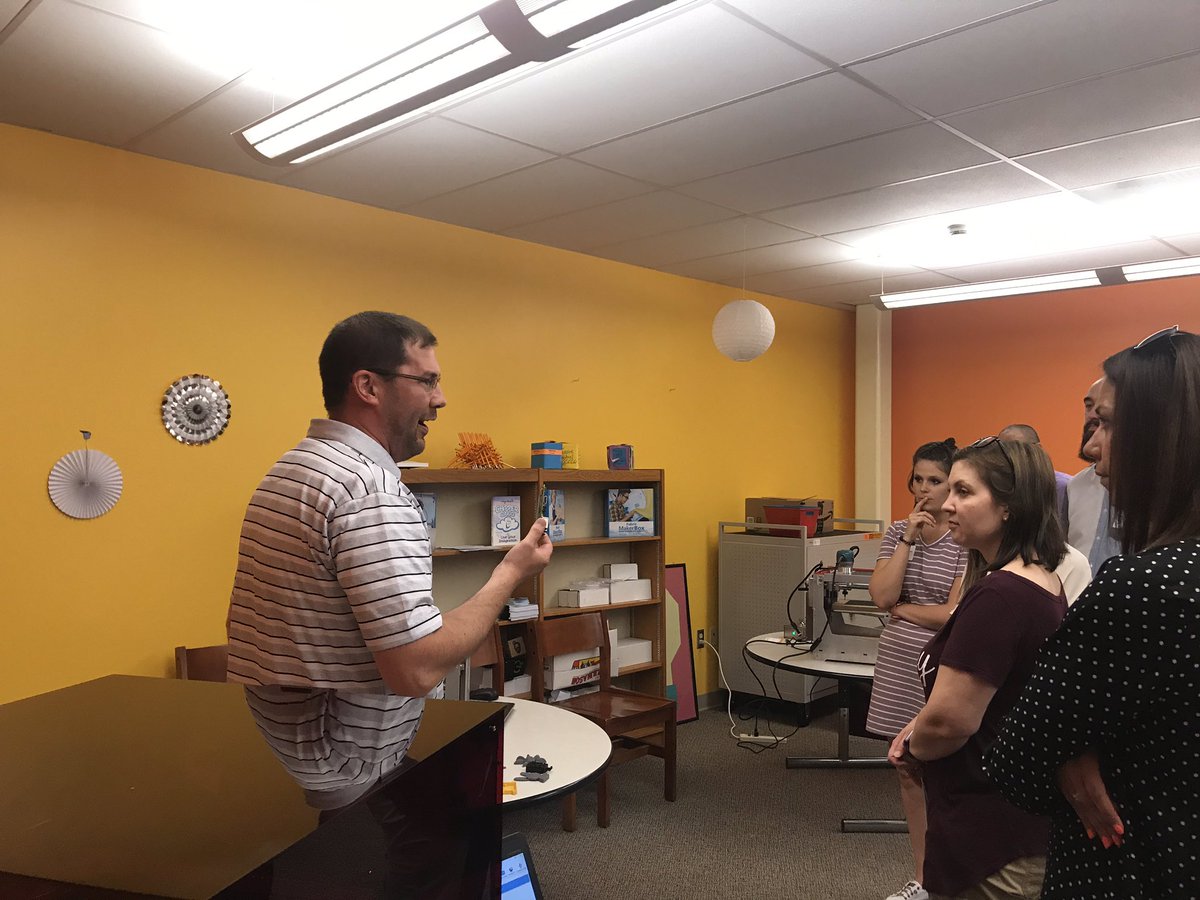 DrJacieMaslyk's tweet photo. Our @BeaverCountyILC teachers are learning about some innovative tech tools at @BVIU27 today.  @BloxelsBuilder @Ozobot @BoXZYcnc #ARVR #BCILC #remakelearning https://t.co/nBdTiGZ5Vy