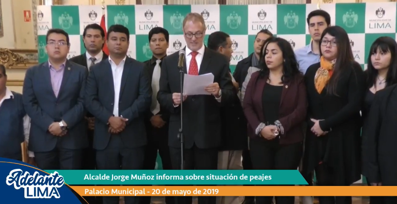 MuniLima's tweet photo. #ENVIVO El alcalde Jorge Muñoz se pronuncia sobre la situación de los peajes de Lima. https://t.co/QpxRGbcAkJ