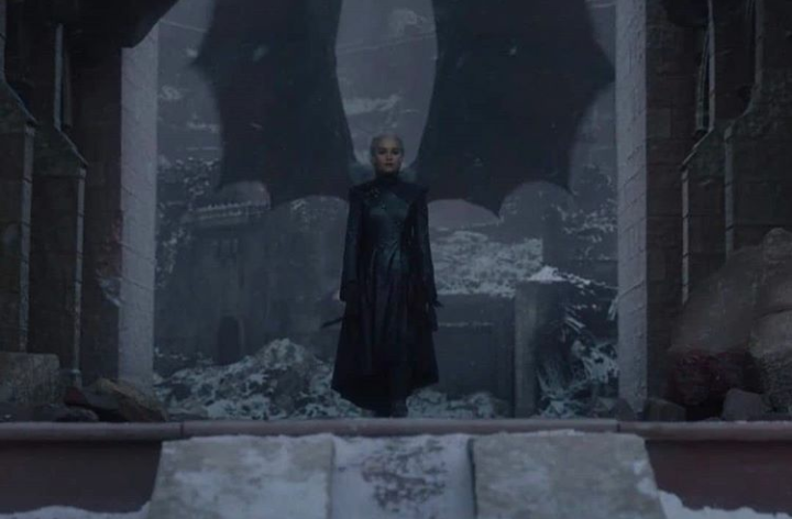 Vicsalash's tweet photo. "You're a Dragon, be a Dragon".

#TheFinalEpisode 
#GameOfThrones 

You will always be my queen❤. https://t.co/P1snF2R1us