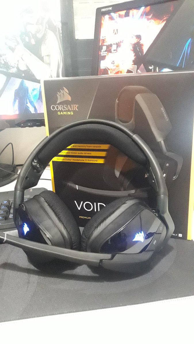 mistol17's tweet photo. Nueva adquisición para los directitos de calidad, ¿Qué os parecen? #corsair #voidpro #twitch #stream https://t.co/Ts5RXg3UjC