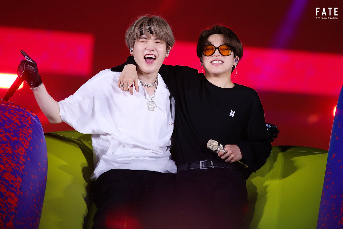 btsxpics's tweet photo. https://t.co/Rr7JQpca5W
