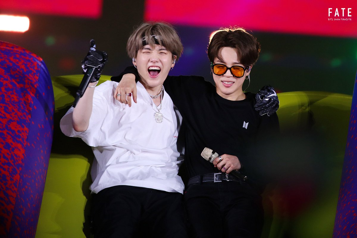 btsxpics's tweet photo. https://t.co/Rr7JQpca5W
