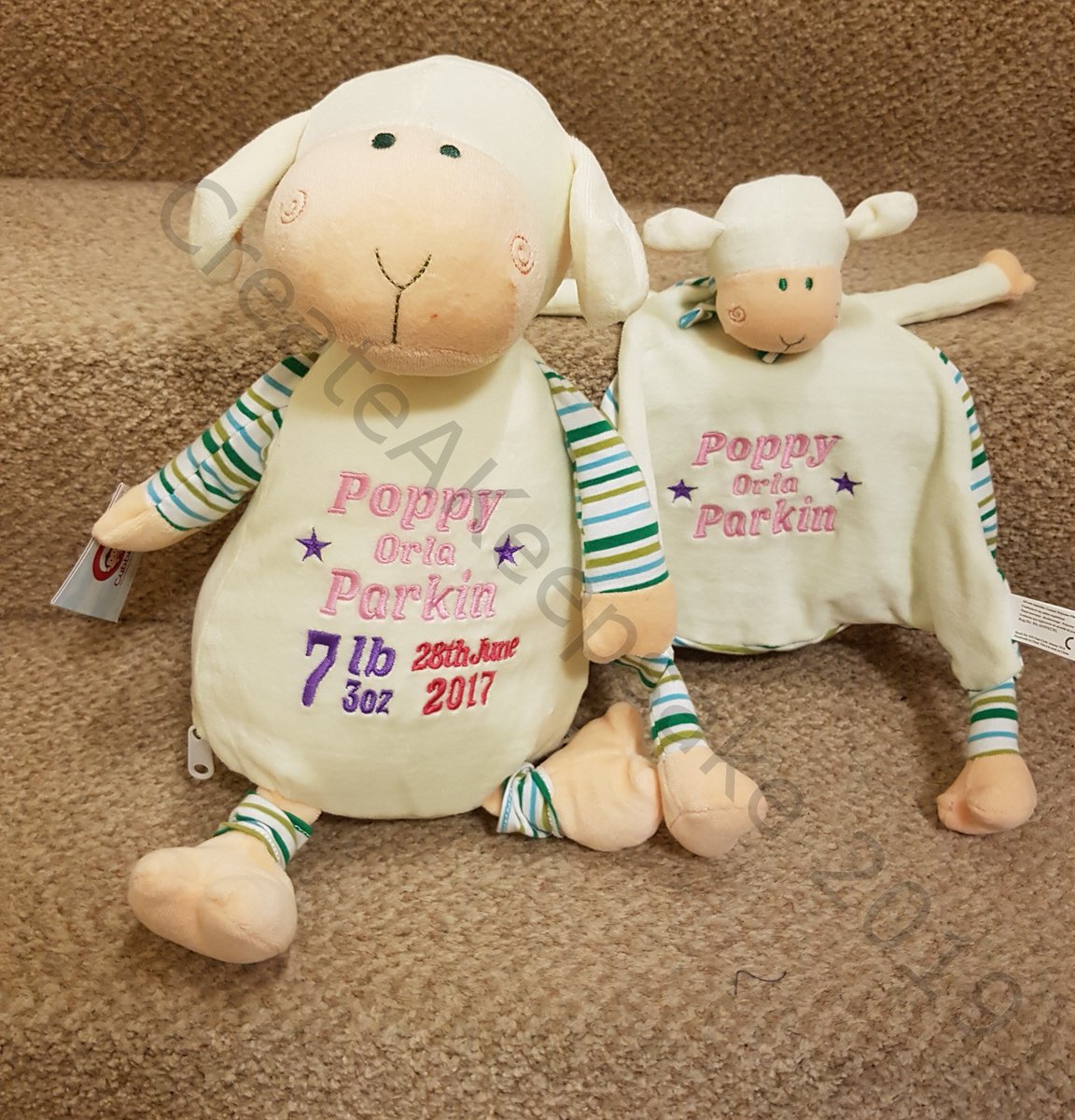 CKeepsake's tweet photo. So today is World Bee Day and it exists to educate people about the importance of bees. Whilst we do not have any Bee cuddly toys we have many other animals you personalise like lamb below or lion, monkey, pig, unicorn, bunny, giraffe and dog. 
#farmyardanimal #madewithlove https://t.co/pai6JGXUiC