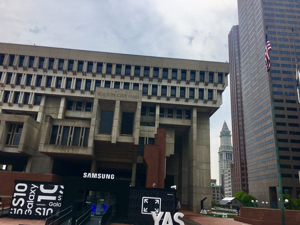 glosecresources's tweet photo. Today at Boston City Hall to share vital info about Bill S743 with @AnnissaForBos shedding a light on the hidden threats impacting our students. #riskmitigation #datadrivenanalysis @marty_walsh https://t.co/XDT8LvArY7