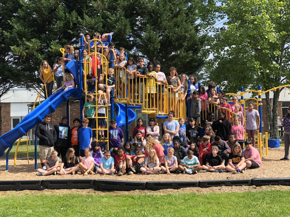 GABChamps's tweet image. Once a Cougar always a Cougar! These 5th graders are getting closer to the finish line. A great group of kids for sure! #ChampLife #FinishStrong