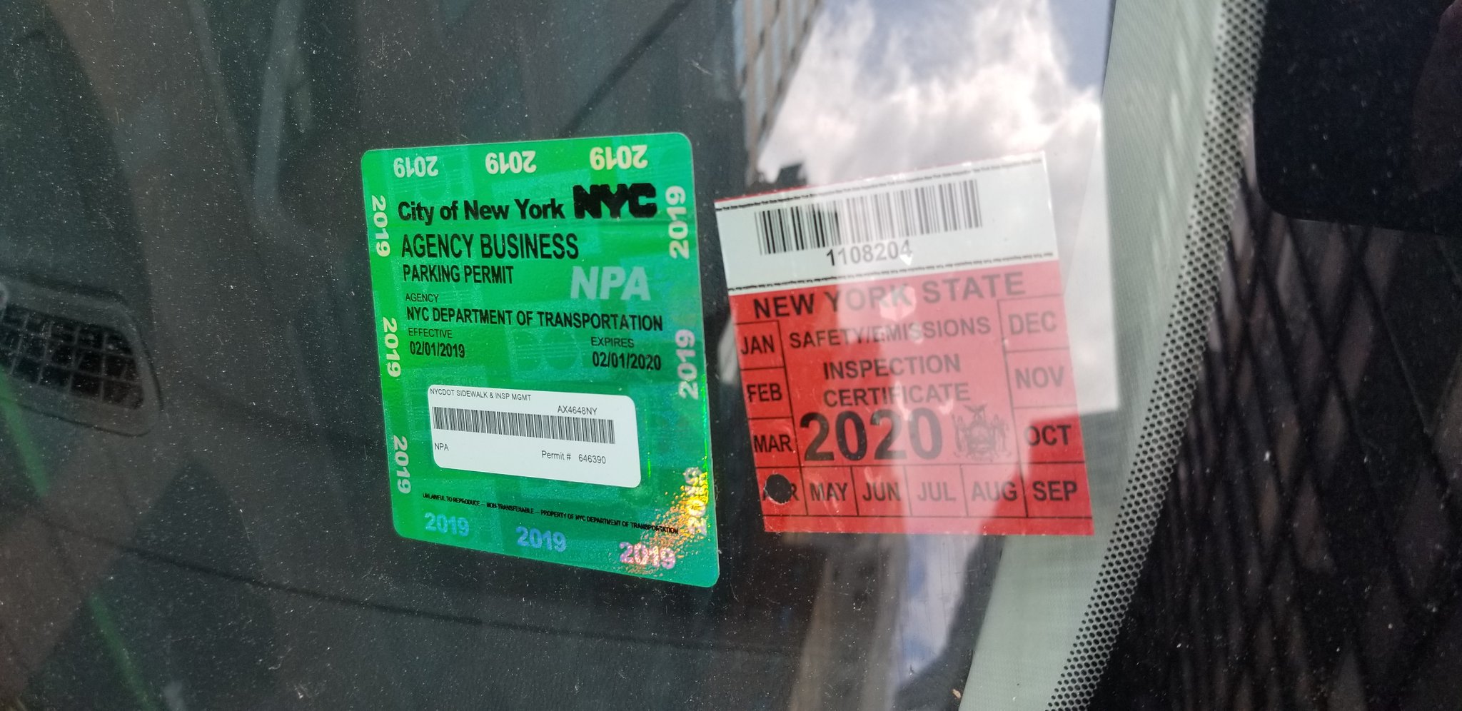 placard corruption on Twitter "No placard allows parking in a No