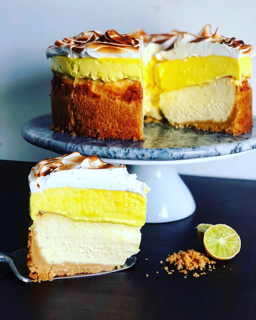 iam_mariama's tweet photo. Lemon Meringue Cheesecake #TheSweetBox #Ramadan2019 https://t.co/qC4D1EZg9V