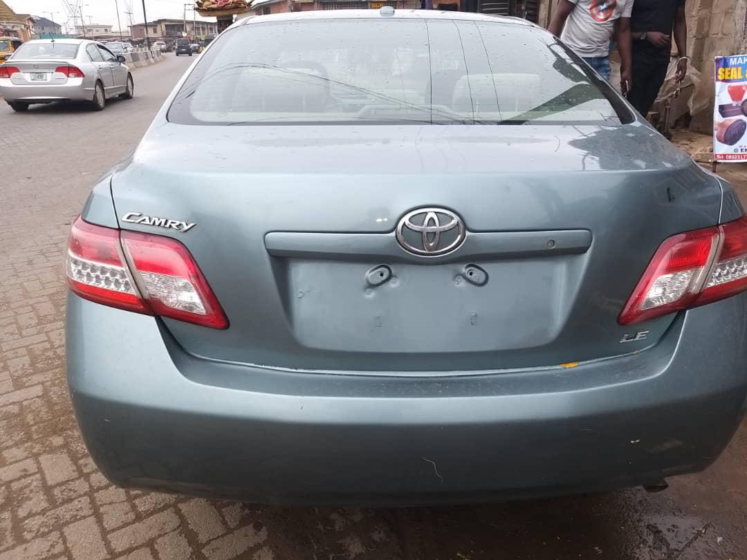 #FansWeySabi abeg check out this distress sale Tokunbo Toyota Camry 2010 model. 4plugs engine
2.2M
Car Location:Isolo Lagos
Call or Whatsapp us:07035997641