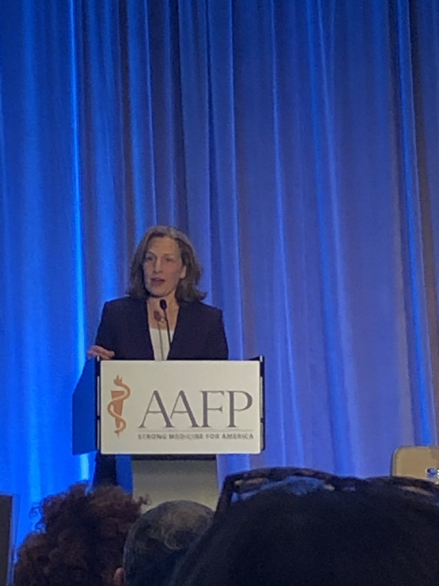 DrAlexaMM's tweet image. @DrKimSchrier physician and US Representative. #medgirltwitter #FMRevolution 🙌🏽 #FMAS2019 @aafpprez