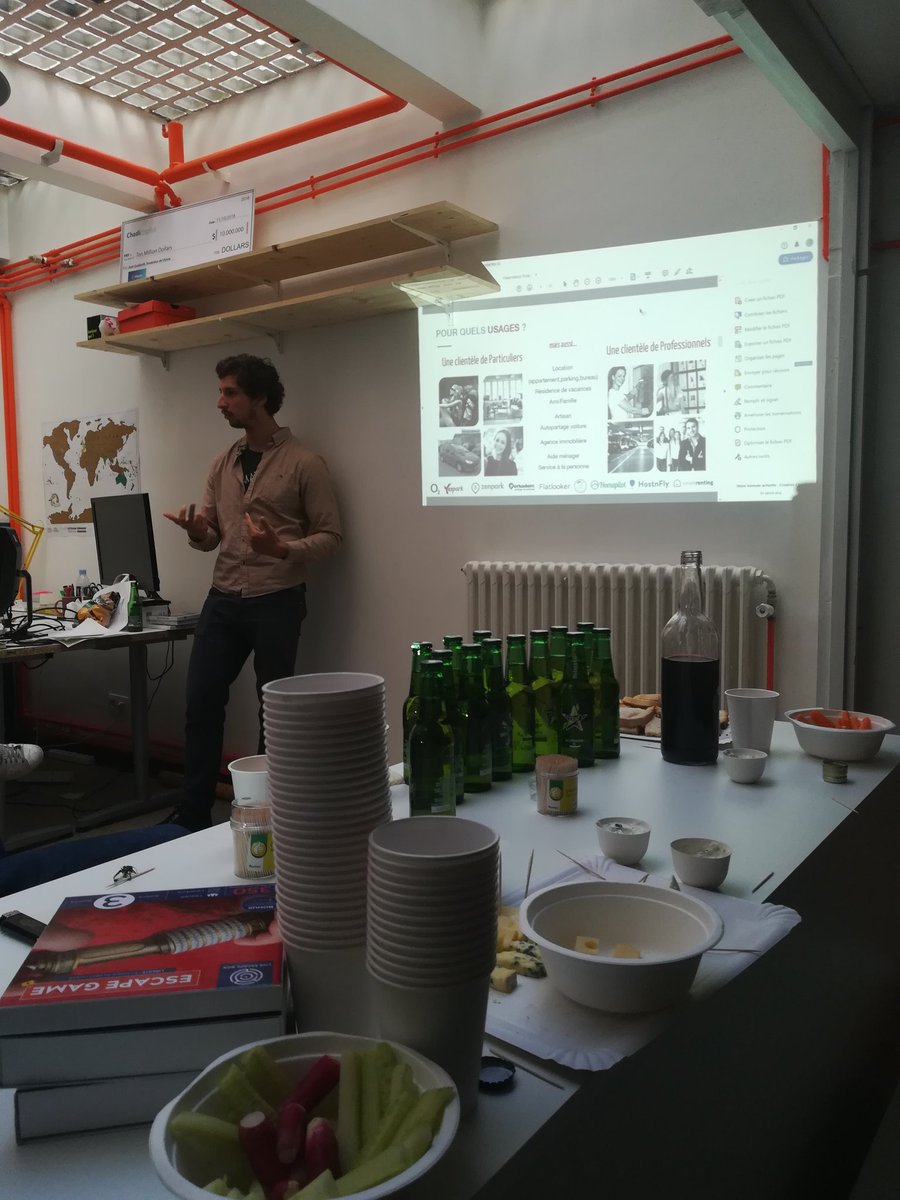 Rencontre after-work ce soir organisée par <a href="/CreaJIDF/">Pepite CréaJ-IDF</a> !

Échange avec les étudiants entrepreneurs autour d'une présentation et d'un petit apero. On essaie de leur donner les #clés pour allier études et aventure entrepreunariale... (vous aurez compris le jeu de mot 😉)