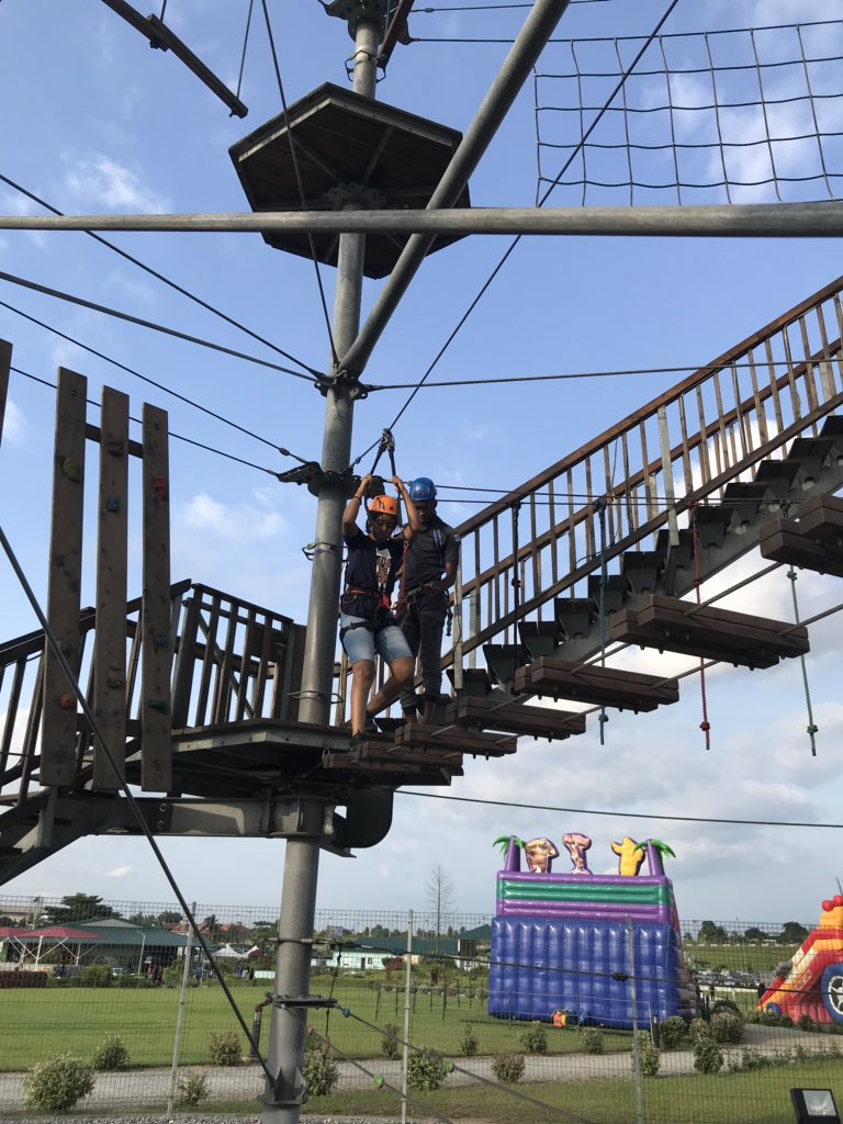 _christiie_'s tweet image. Gradually falling in love with this city.