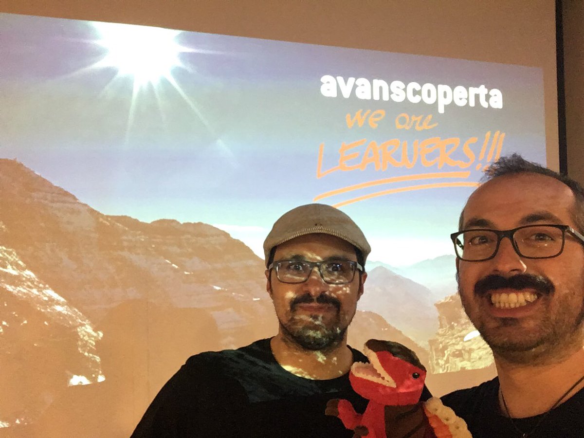 avanscoperta's tweet image. 3... 2... 1... GO! We’re at @Mikamai @LinkMeJS with @TheStrazz86 to learn about #framework #frameworkless #javascript #FrontEnd and how to make sound choices in #SoftwareDevelopment and #business! #WeAreLearners