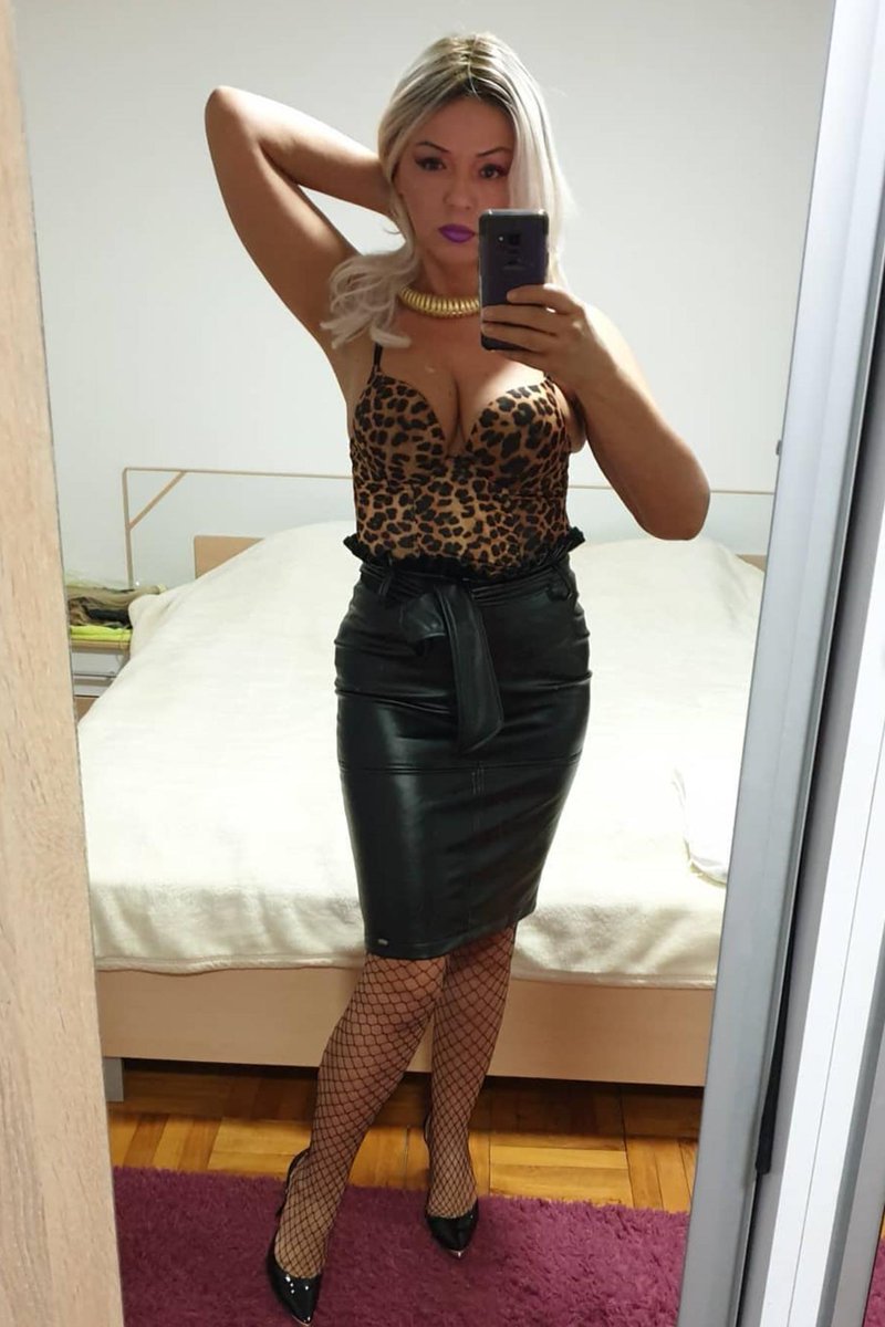 mature secretary boots Mature hairy cremepie pussy