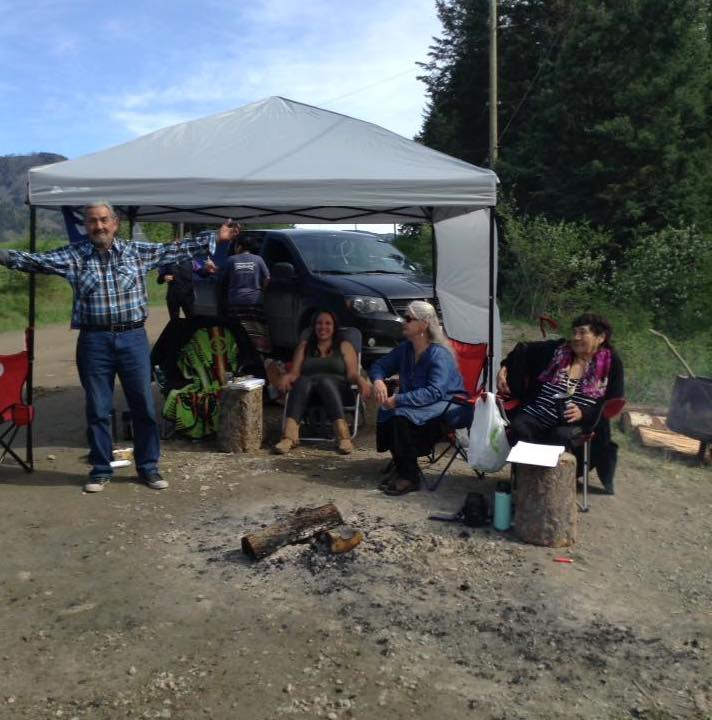 Secwepemc33's tweet photo. .
Monday, May 20, 2019
.
#Secwepemc #Neskonltih #Elders #Sawses #AuntiMinnie #TurtleValley #Biosolids #WaterProtection 
.
#InjunctionDayPlus1
.
👊 https://t.co/iLxH4AAtn3