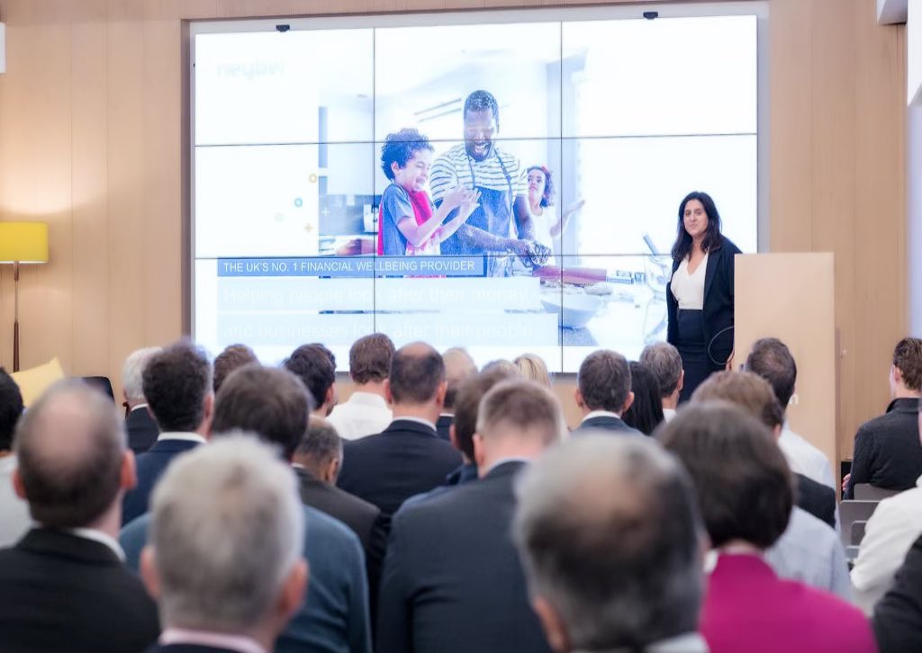 Packed house <a href="/swiftscaleco/">swiftscale</a> last week. Great to present alongside so many other innovative companies <a href="/helloneyber/">Neyber</a>