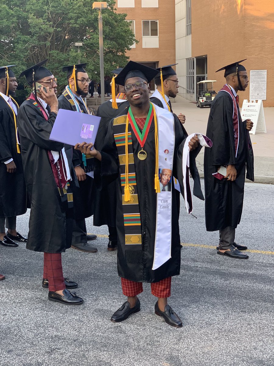 ChosenJT's tweet photo. Celebrating my little brother who graduated from College this past weekend!! Proud of him! https://t.co/mw5DQUGG4n