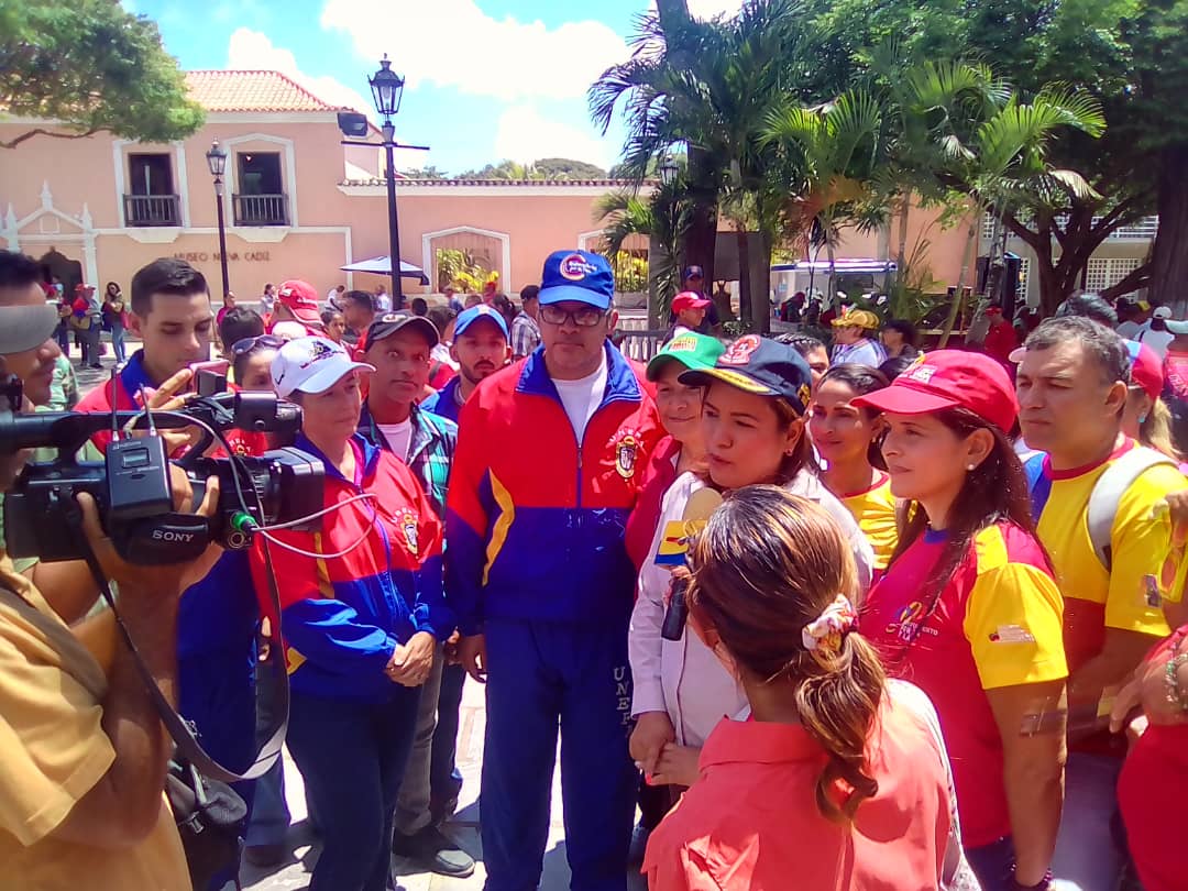 UAspc's tweet photo. Marcha Venezuela Soberana. Presente UNEFANB Nueva Esparta con su pueblo toma las calles para celebrar el triunfo de la Paz https://t.co/VG15j58Ty9