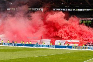 Ultramaniatics_'s tweet photo. Karlsruher SC 🆚 Hallescher.
#KSCHFC
🗓️ 18/05 https://t.co/1V4IdhTfWy