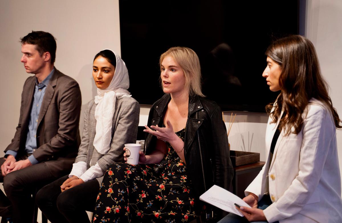 Lemonade_Inc's tweet image. On our first #Giveback panel last week, we discussed integrating activism into your everyday life, and how taking a small stand can make a big difference ✊ Huge thanks to @f_forough, @VeraPapisova, and @chriscoffeytalk for coming! #GoLemonade #PracticeEmpathy #EverydayActivism