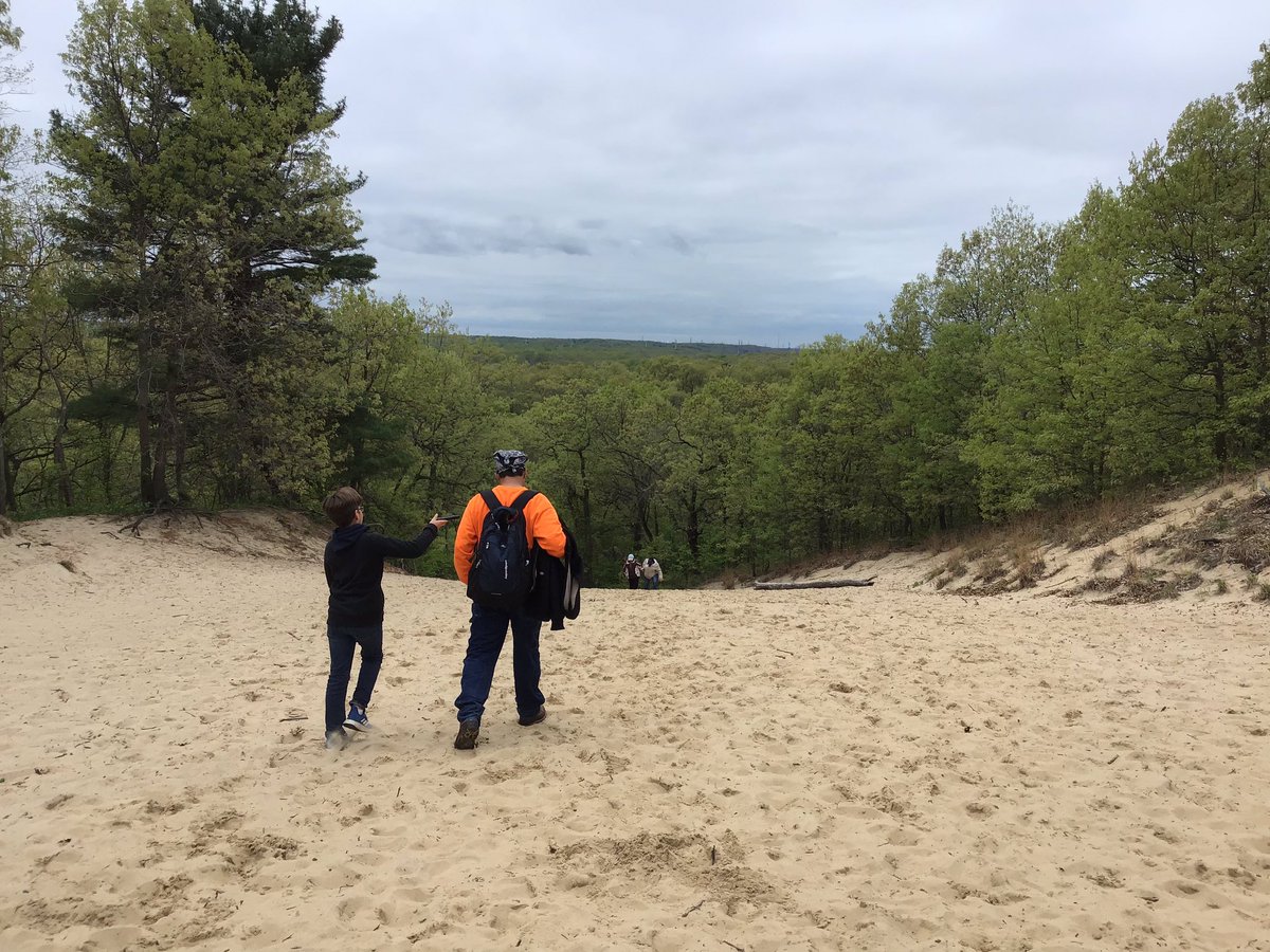 MrsRothman_4's tweet photo. Here are some pics from the top of Mount Jackson -3rd tallest dune! https://t.co/hsRPxJMSNO