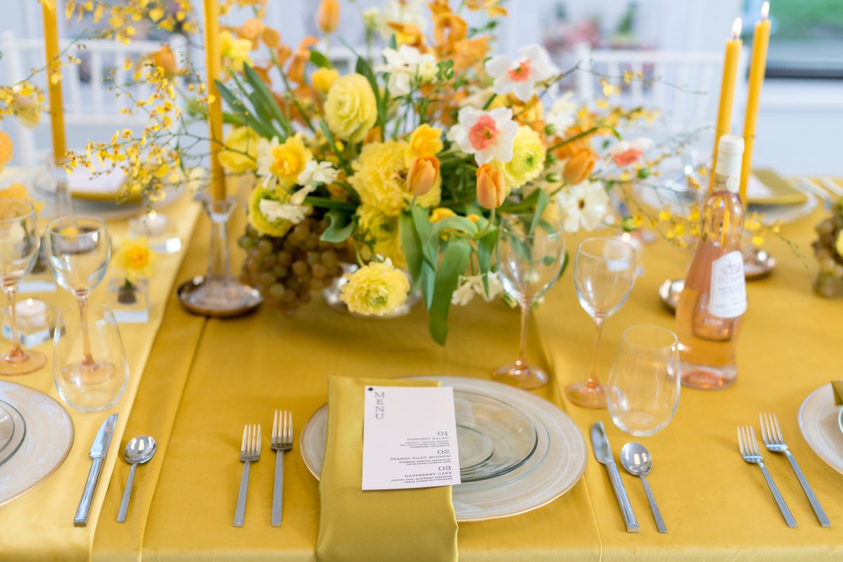 AClassicPartyRental tweet media