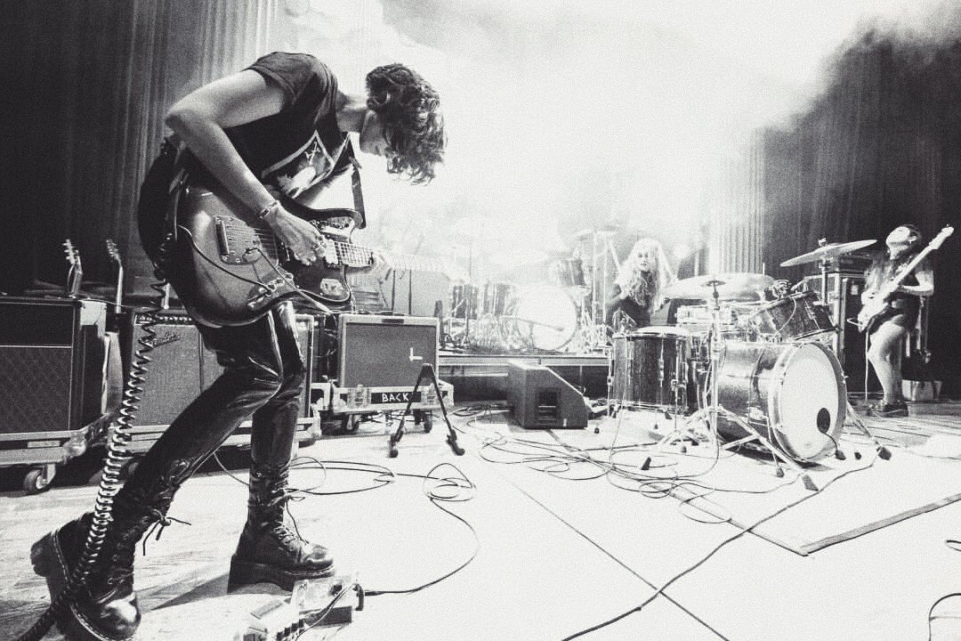 L.A. WITCH tweet media