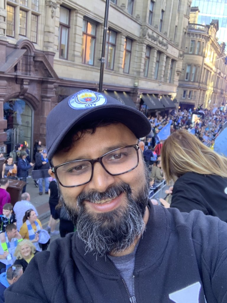 nikkhiladvani's tweet photo. What a tremendous day!!! Got to ride on the bus and celebrate with all the true blue fans. #CmonCity #CHAMPIONE #PepsTeam @ManCity https://t.co/crPAdp9xY3