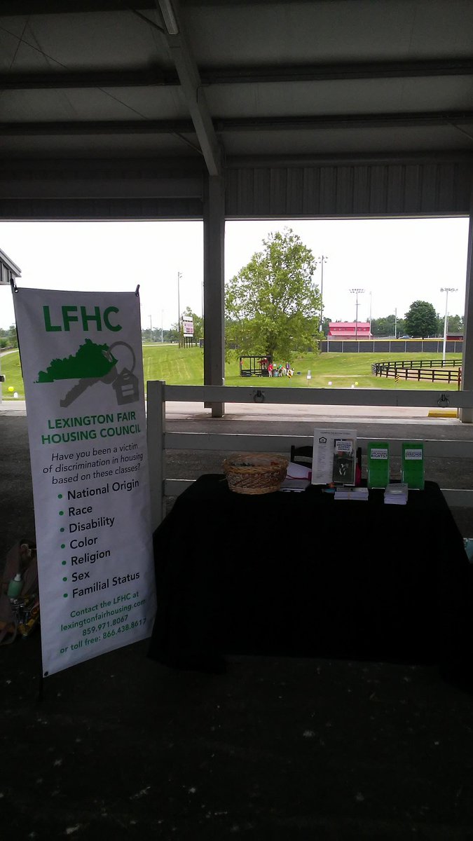 kyfairhousing's tweet photo. Wind can't stop us from getting the word out about #fairhousing. Thanks to the #Georgetown Housing Authority for hosting us at their Family Resource Fair yesterday #lexingtonfairhousing #HUD #family #familialstatus https://t.co/1D8T1Fz6XE