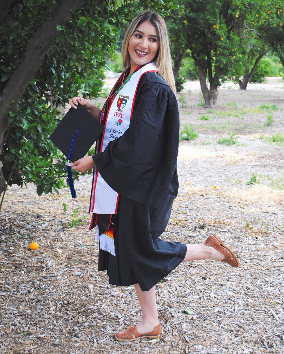 CSUNLSG's tweet photo. Our next graduate is our wonderful President Monica Palomar (OΞ #1).β₯οΈπ She has received her B.A. in Spanish Language and Culture and a minor in Chicano Studies. Congratulations sister! We are very proud and excited of your accomplishment.ππΌ #LSGGrad #CSUNGrad19 https://t.co/ExdgkDDJeb