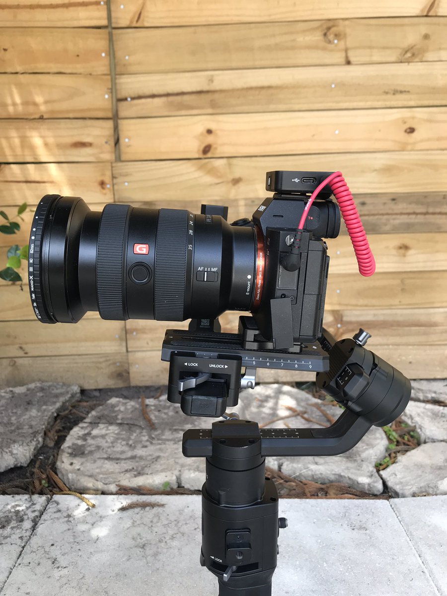 dylanhaskin_'s tweet image. This Rode Wireless Go mic works really well on a Ronin S. 👍🏼 @rodemics  @DJIGlobal @SonyAlpha #rodewirelessgo #djironins #sonya7iii