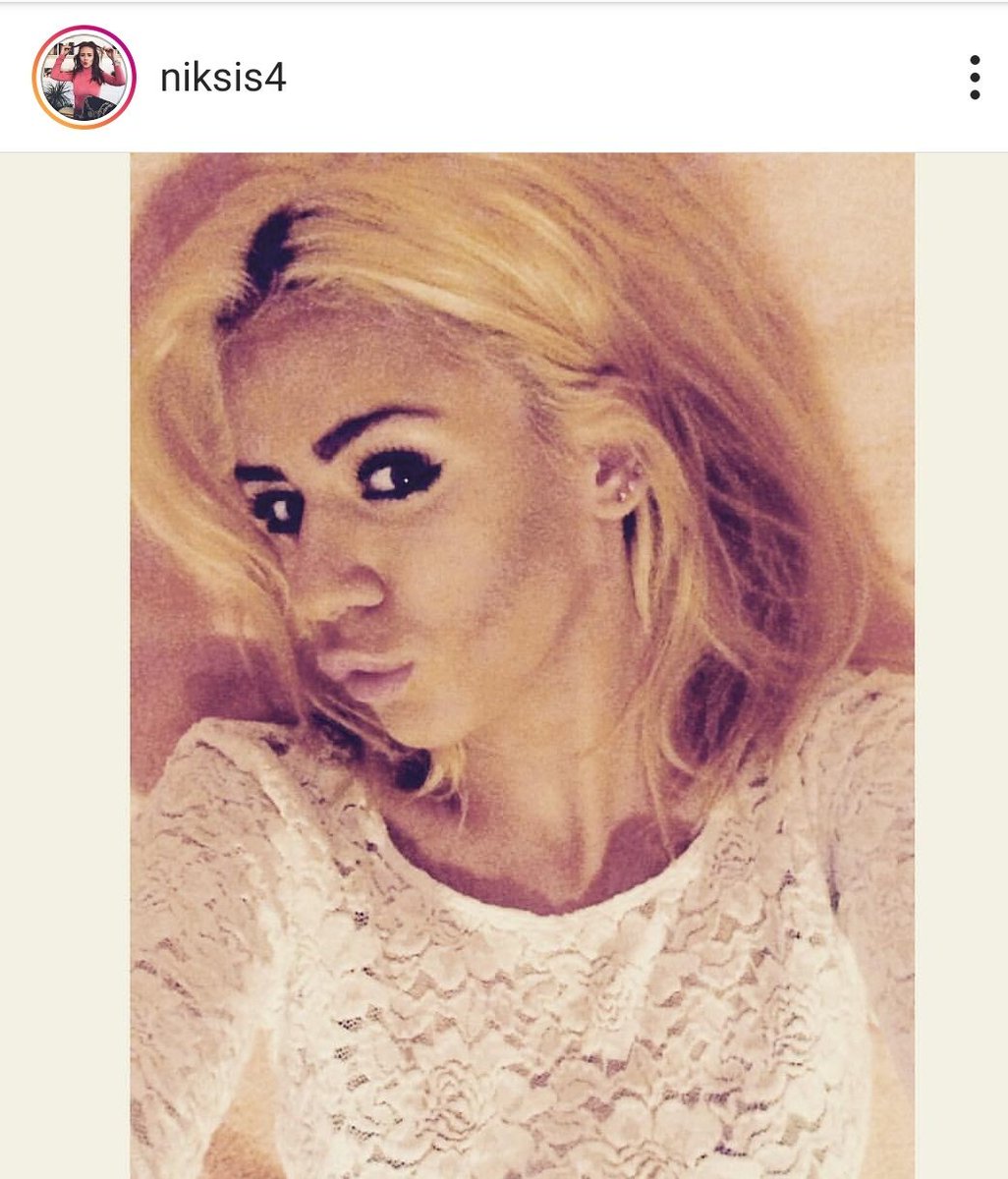 svajpap's tweet photo. Ninnah i 150 nijansi tamniji puder... modna ikona i fešn blogerica godine #ninnah #ninaperic #nikolinakovacevic https://t.co/ELfTNnfPu9