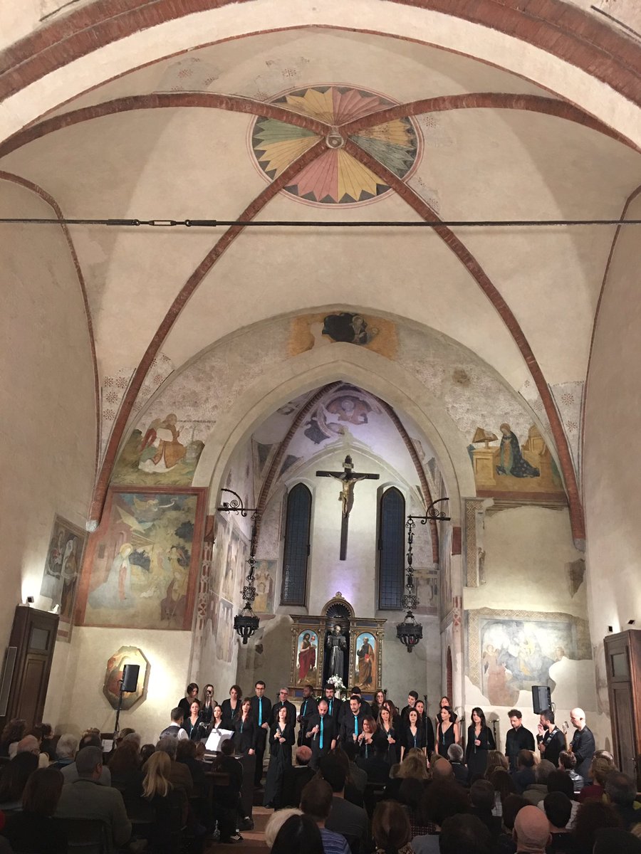ramontani's tweet photo. Stasera concerto a sostegno del progetto Dream per l’Africa @santegidionews  @dream_segidio https://t.co/Zqh9zNFtNZ