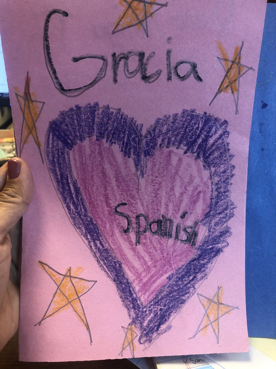 LISDHSSpanish's tweet photo. Muchas Gracias @brazosandjordi 1st grade class! We are proud at how much you learned. We will miss you! #seniors2019 #APSPANISH4 @NatalieTrubee @mgarzaa19 @heysk9 @torimartinez524 @LampasasHS https://t.co/Lfhk6YoEou