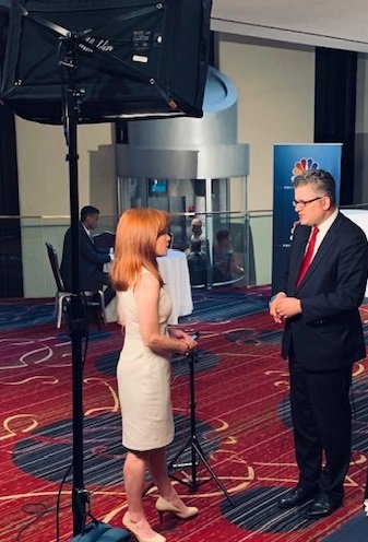 FHFA Director Mark Calabria talks to <a href="/CNBC/">CNBC</a>’s <a href="/DianaOlick/">Diana Olick</a> <a href="/MBAMortgage/">Mortgage Bankers Association</a> about the need for housing finance reform #MBASecondary19