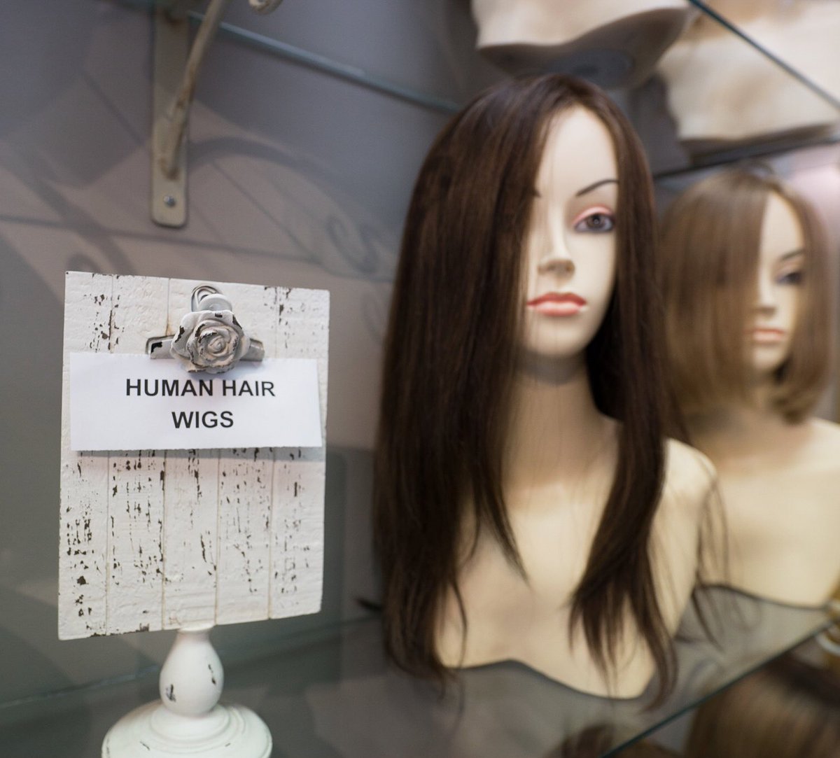 Eva & Co Wigs tweet media
