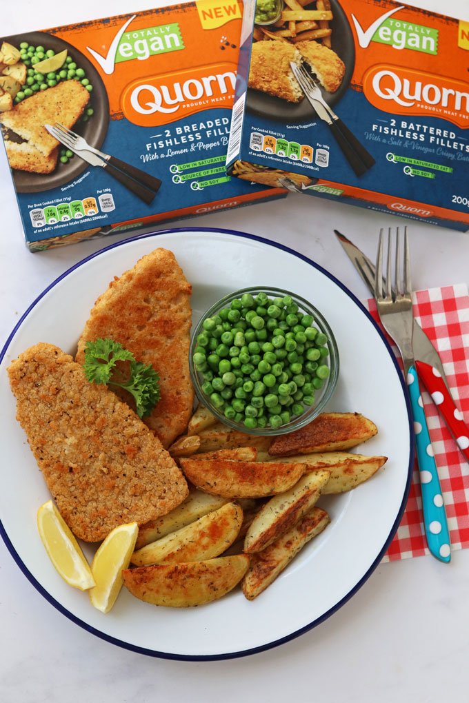 MyFussyEater's tweet photo. AD | Tasty Vegan Fishless Fish &amp; Chips from @QuornFoods  Easy to make and so delicious! #vegan #fishless #fishlessfillets #plantbased #fishandchips https://t.co/I55ZLc9612