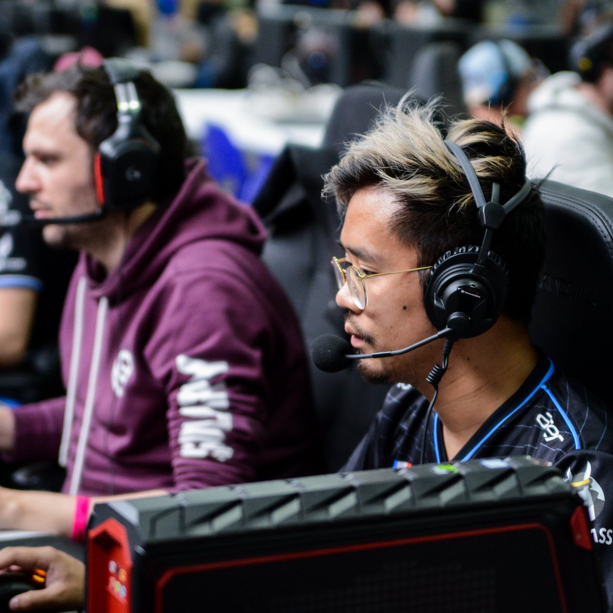 ThePacTim's tweet image. Quelques clichés du ROI. @LRB_LoL #DHFR19 #IntelSource