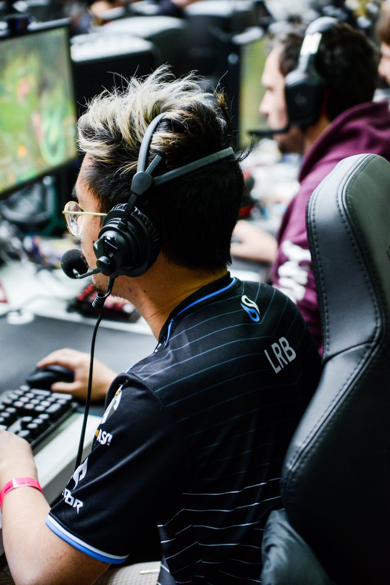 ThePacTim's tweet image. Quelques clichés du ROI. @LRB_LoL #DHFR19 #IntelSource